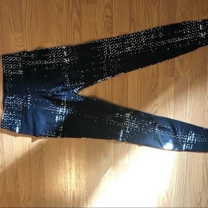 Nike legend leggings